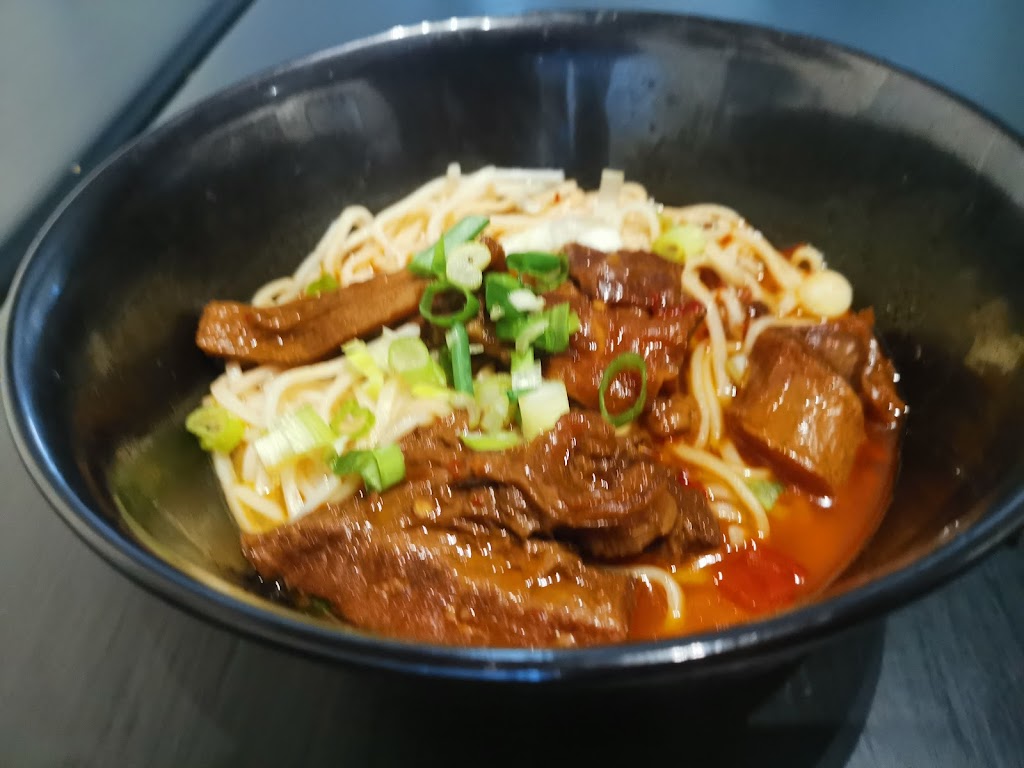 Food House | restaurant | 31 W High St, Oxford, OH 45056, USA | 5136522355 OR +1 513-652-2355