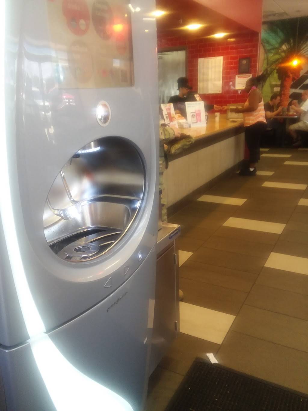 Jack in the Box | restaurant | 325 37th St Bldg 325, Fort Hood, TX 76544, USA | 2542852017 OR +1 254-285-2017