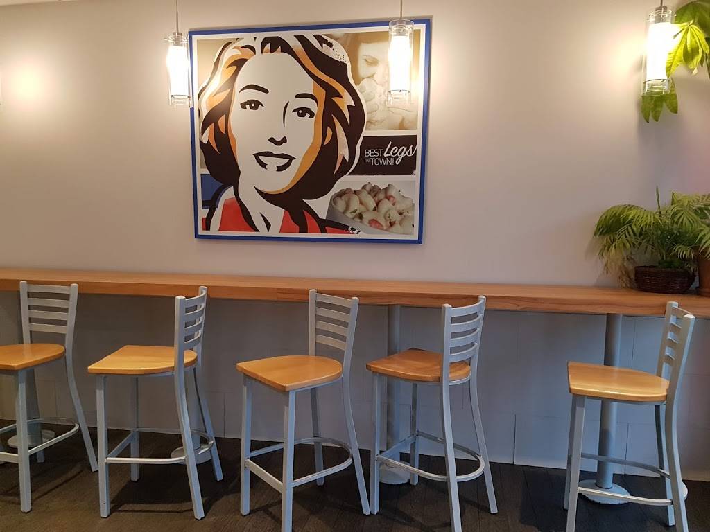 Mary Browns Chicken & Taters | restaurant | 165 Wellington St. W. Units 21 and 22, Barrie, ON L4N 1L7, Canada | 7057921111 OR +1 705-792-1111