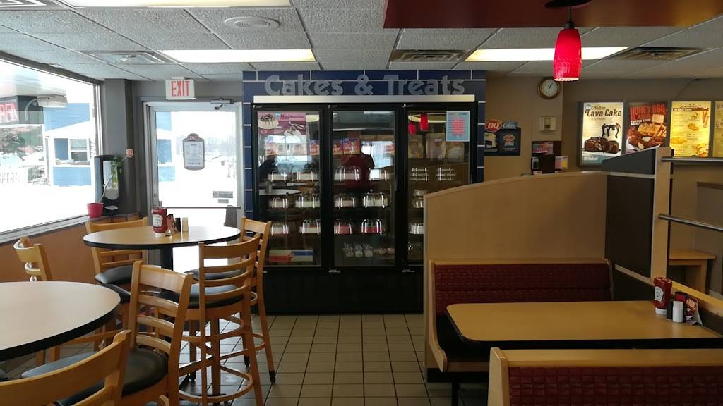 Dairy Queen | restaurant | 1317 17th Ave, Bloomer, WI 54724, USA | 7155681320 OR +1 715-568-1320
