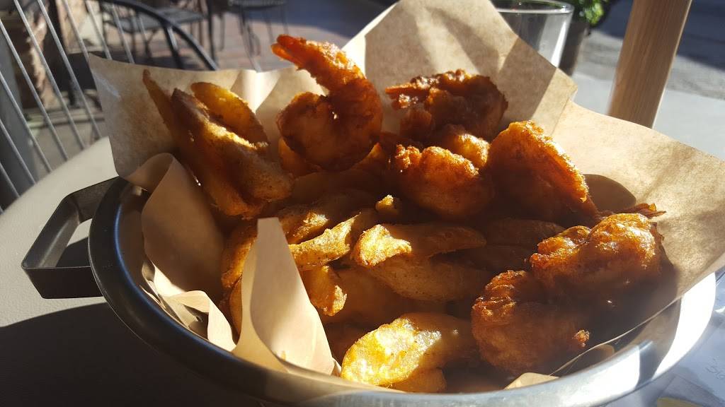 Johnnie MacCrackens Celtic Firehouse Pub | restaurant | 15 Atlanta St SE, Marietta, GA 30060, USA | 6782906641 OR +1 678-290-6641