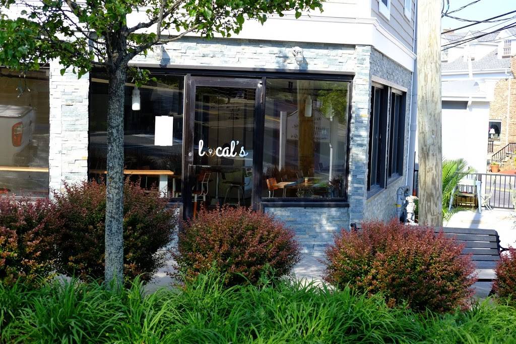 Locals Cafe | restaurant | 106 E Main St, Port Jefferson, NY 11777, USA | 6315090627 OR +1 631-509-0627