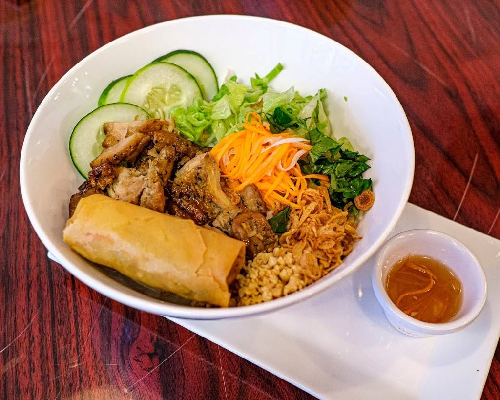 PHO VIET USA | restaurant | 333 H St NE, Washington, DC 20002, USA | 2026216388 OR +1 202-621-6388