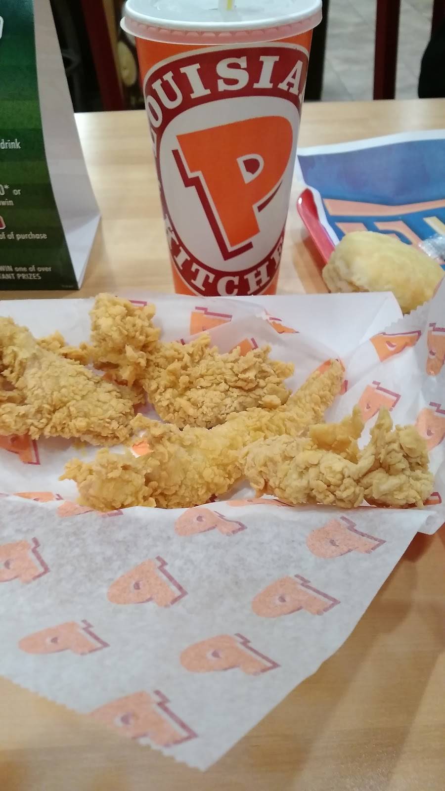 Popeyes Louisiana Kitchen | restaurant | 3925 38th St, Moline, IL 61265, USA | 3095173745 OR +1 309-517-3745