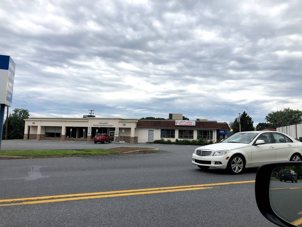 Valley Family Restaurant | restaurant | 2816 Easton Ave, Bethlehem, PA 18017, USA | 6108657822 OR +1 610-865-7822