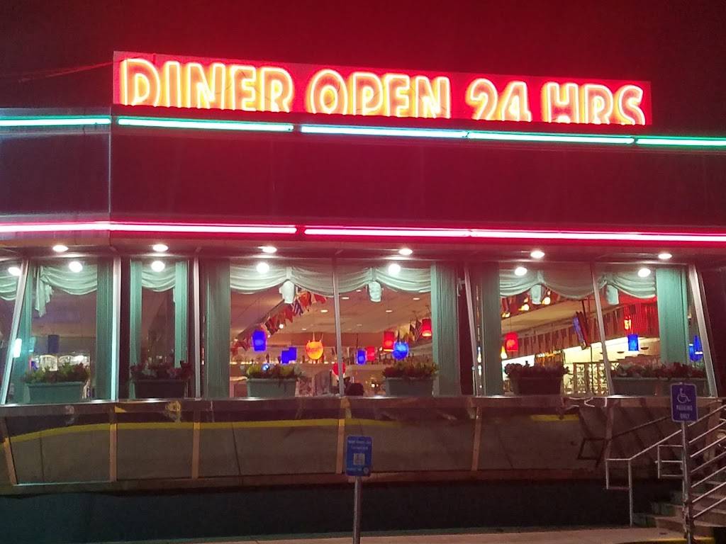 Landmark Diner | restaurant | 3652 Roswell Rd NE, Atlanta, GA 30305, USA | 4048169090 OR +1 404-816-9090
