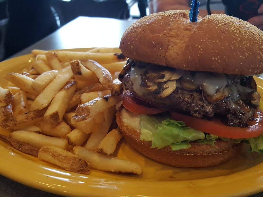 Biscuits Cafe Inc | restaurant | 1477 SE 1st Ave #101, Canby, OR 97013, USA | 5032633287 OR +1 503-263-3287