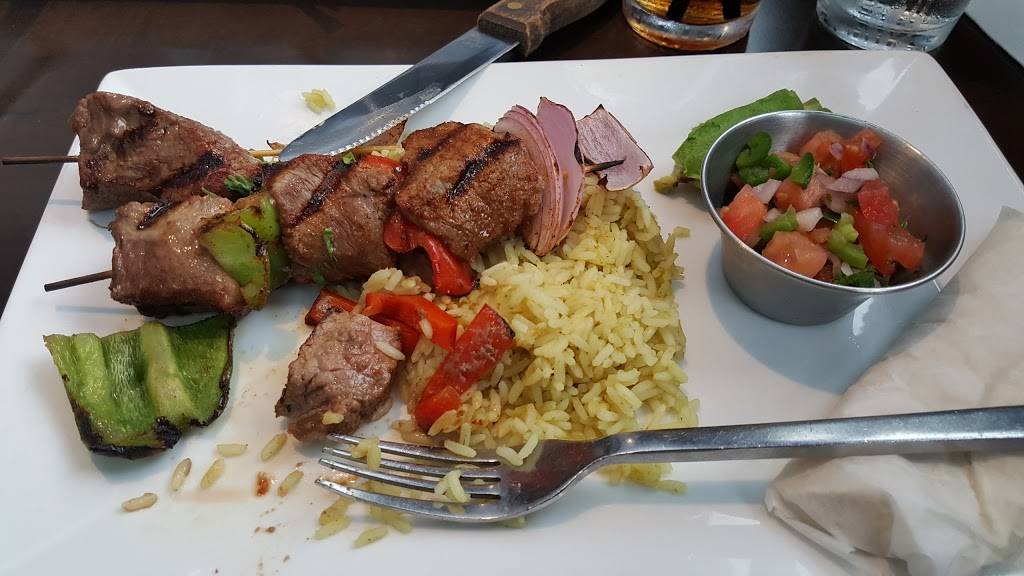 12 Sixty Modern Pub & Kitchen | restaurant | 14299 Firestone Blvd, La Mirada, CA 90638, USA | 7147398500 OR +1 714-739-8500