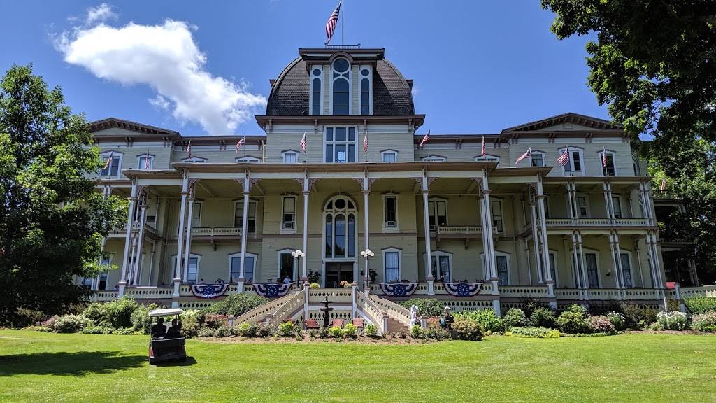 Athenaeum Hotel | restaurant | 3 S Lake Dr, Chautauqua, NY 14722, USA | 7163574444 OR +1 716-357-4444