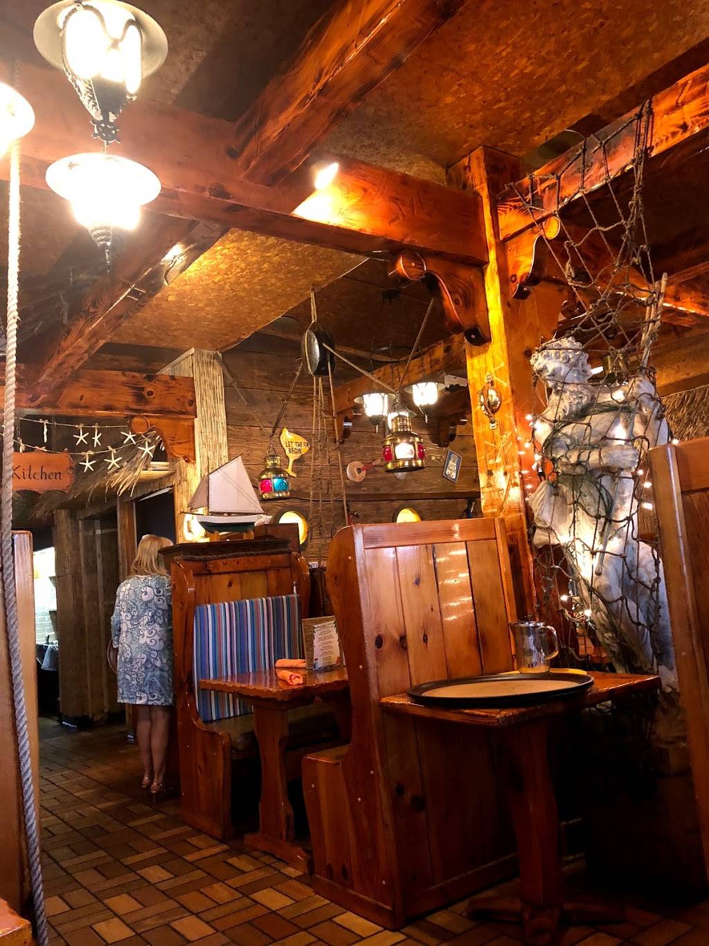 Captain Johns Restaurant | restaurant | 1424 Main St, Sylvan Beach, NY 13157, USA | 3157629949 OR +1 315-762-9949