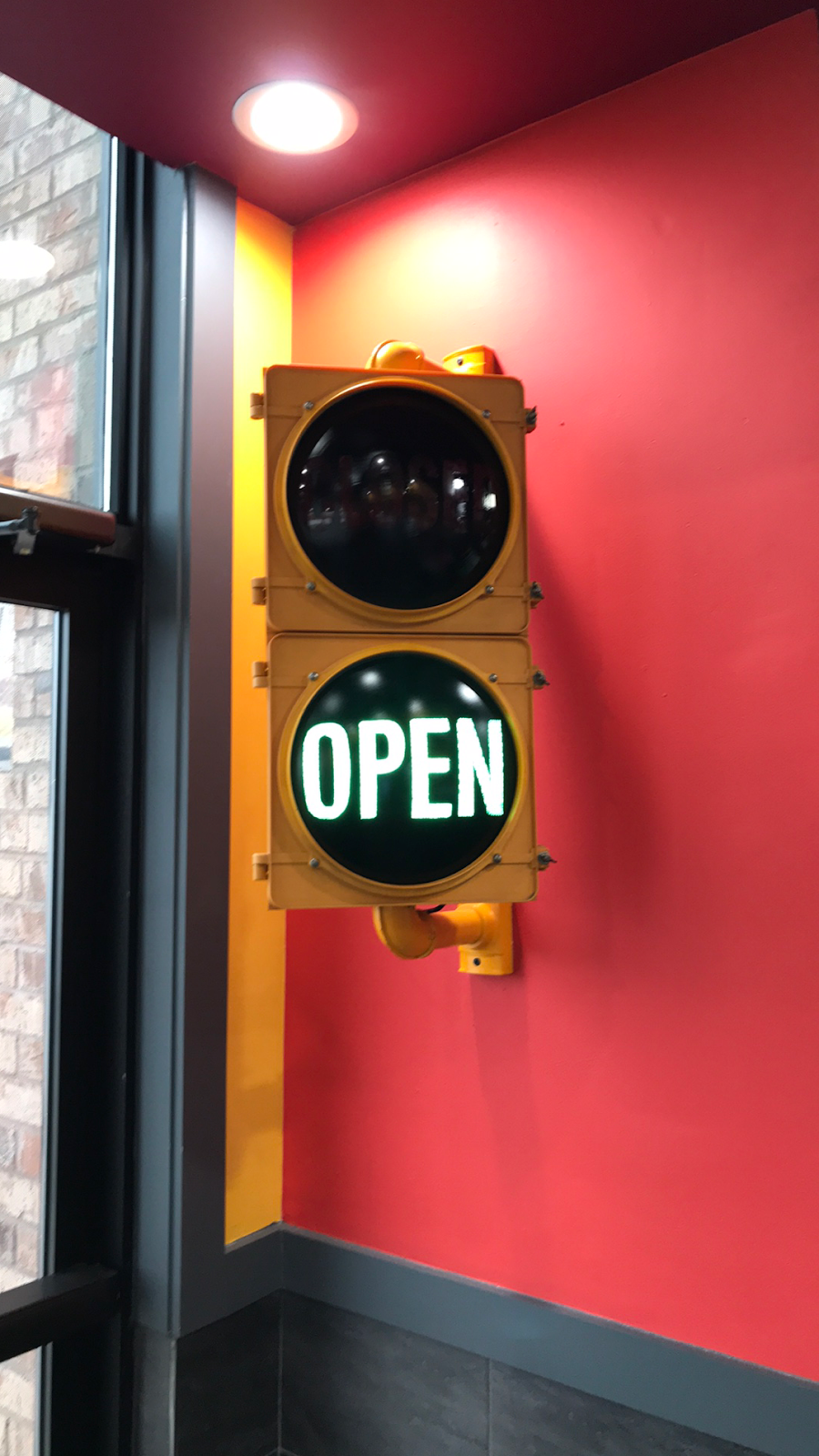 Sonic of whitewright | restaurant | 2241 Pettit Parkway, Whitewright, TX 75491, USA | 9033640286 OR +1 903-364-0286