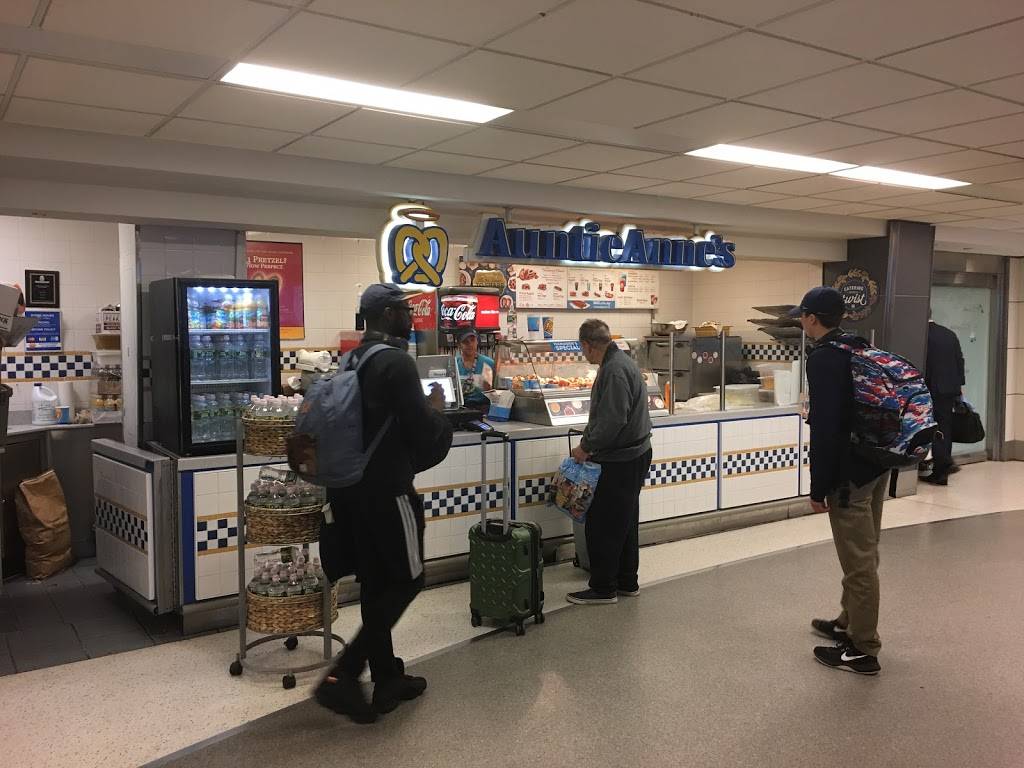 Auntie Annes | restaurant | LaGuardia Rd, Flushing, NY 11371, USA | 3472299091 OR +1 347-229-9091