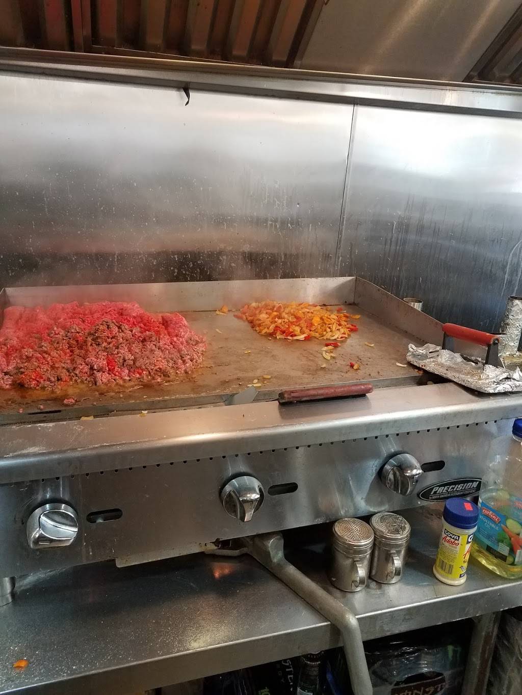 Express Food Mart | restaurant | 814 Eastern Ave, Schenectady, NY 12308, USA | 5183573490 OR +1 518-357-3490