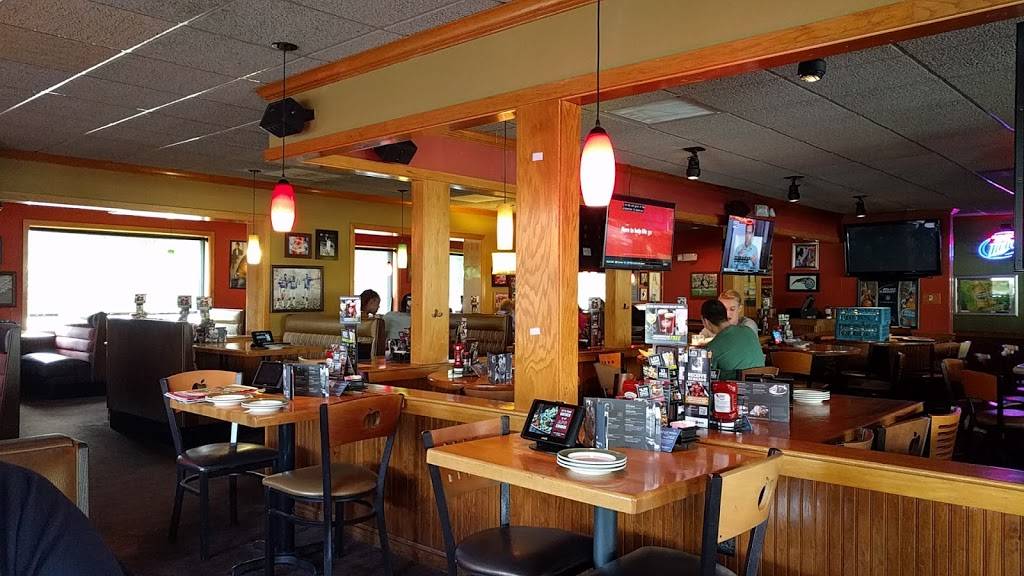 Applebees Grill + Bar | restaurant | 12103 Collegiate Way, Orlando, FL 32817, USA | 4072822055 OR +1 407-282-2055