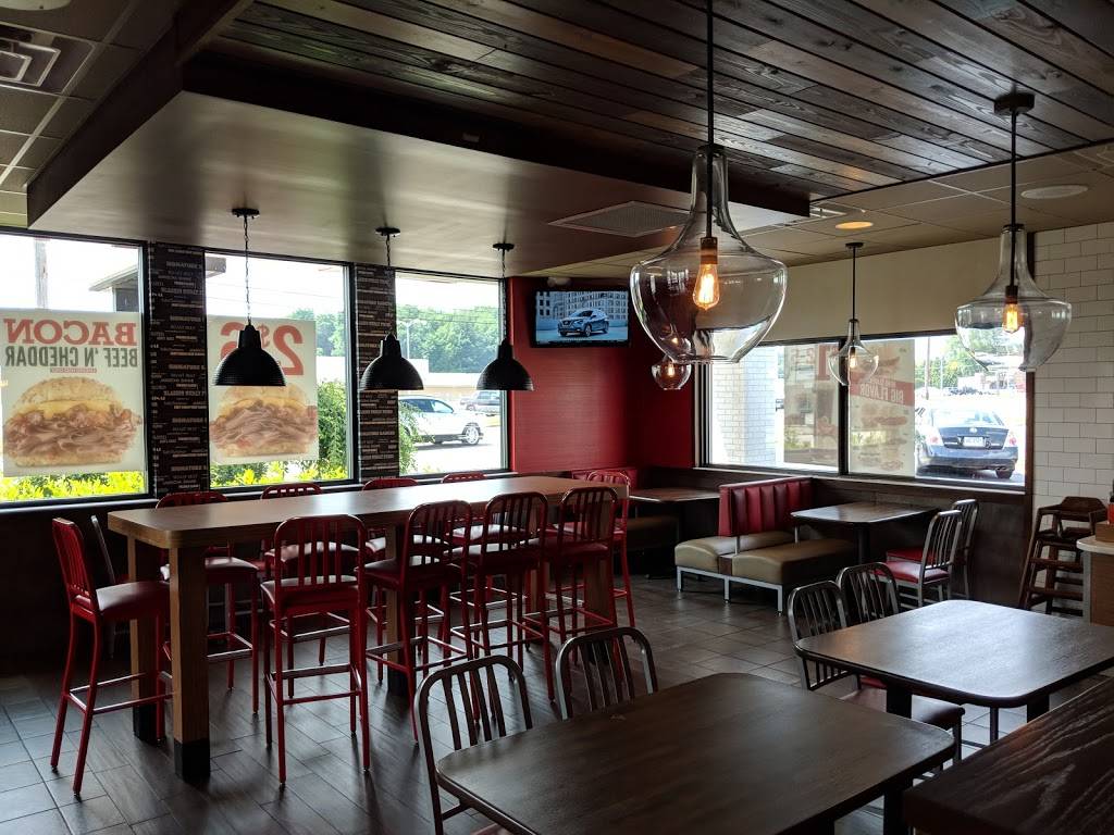 Arbys | restaurant | 4440 Mahoning Ave, Youngstown, OH 44515, USA | 3307996408 OR +1 330-799-6408