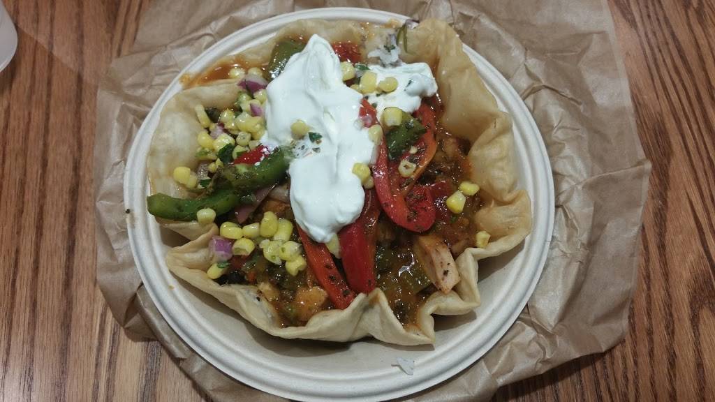 QDOBA Mexican Eats | restaurant | 3014 S Rochester Rd S, Rochester Hills, MI 48307, USA | 2488443668 OR +1 248-844-3668