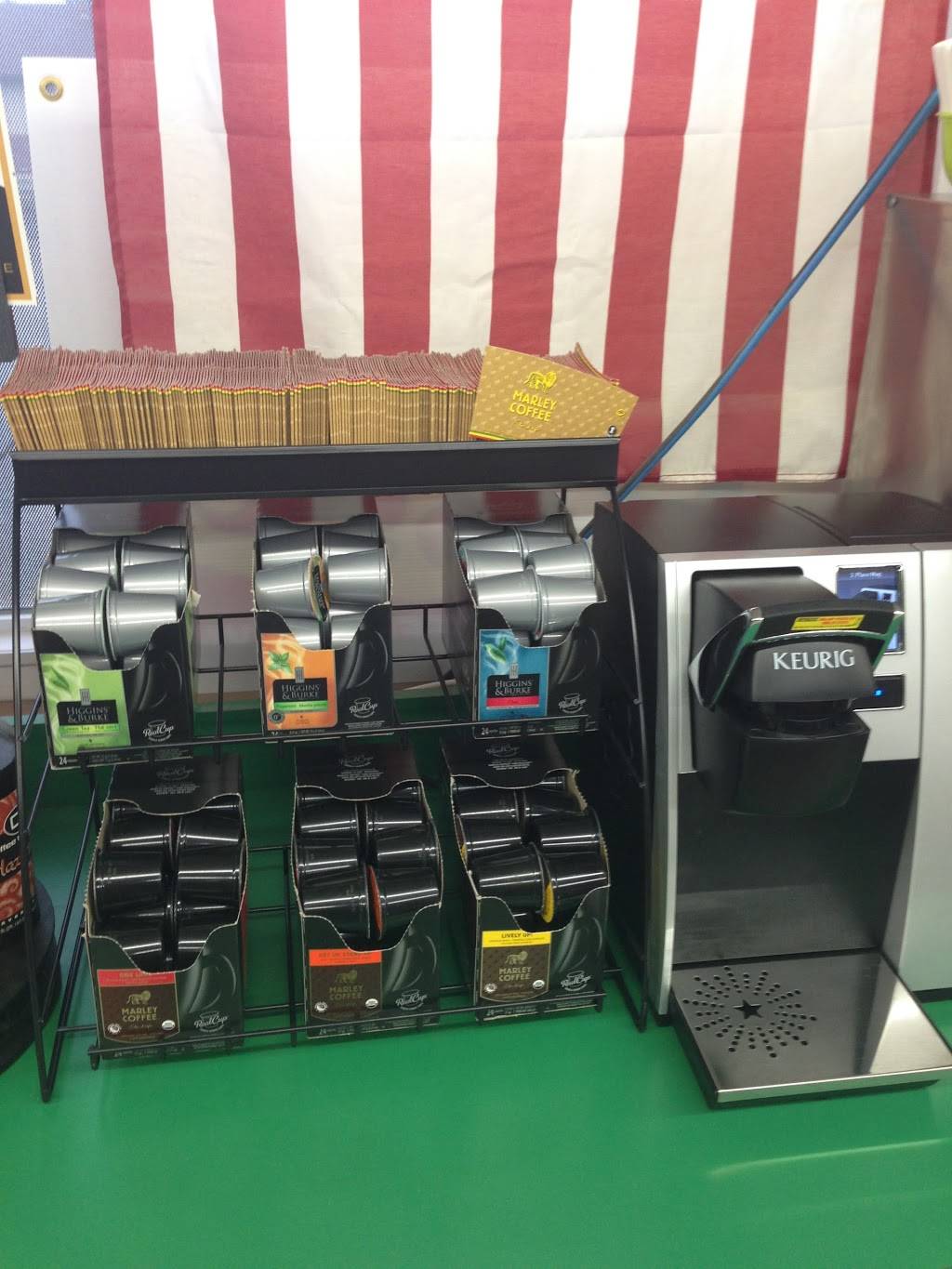 Theis Marathon Gas Station/General Store | meal takeaway | 210 S Main St, Fowler, MI 48835, USA | 9895932202 OR +1 989-593-2202