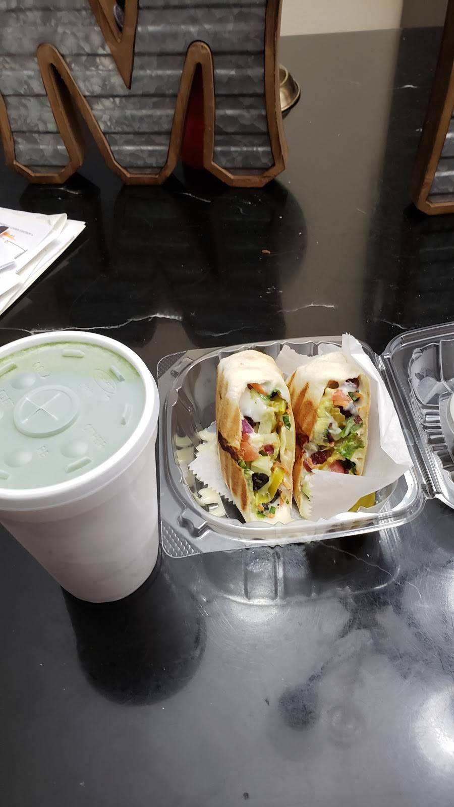 Pretty healthy | restaurant | 17560 NW 27th Ave Suite 123, Miami Gardens, FL 33056, USA | 7862905879 OR +1 786-290-5879