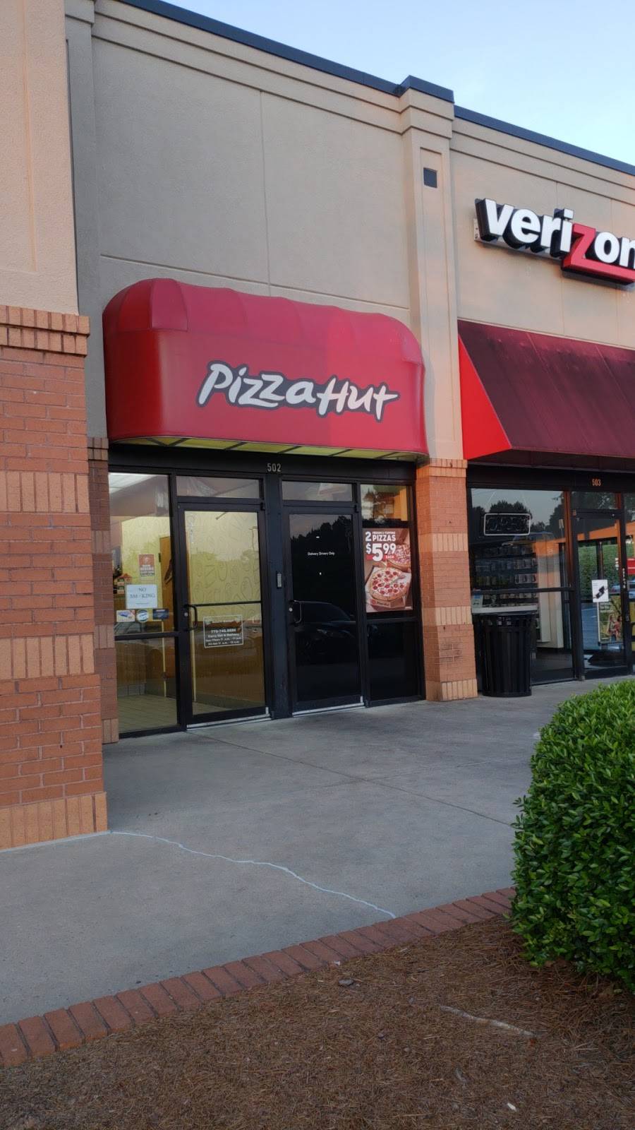 Pizza Hut | meal takeaway | 10945 State Bridge Rd #502, Alpharetta, GA 30022, USA | 7707408686 OR +1 770-740-8686
