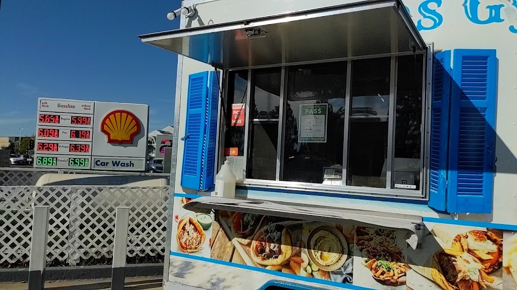 Mykonos Gyros | restaurant | 1600 Arden Way Shell Parking Lot, 1600 Arden Way, Sacramento, CA 95815, USA | 9168370085 OR +1 916-837-0085