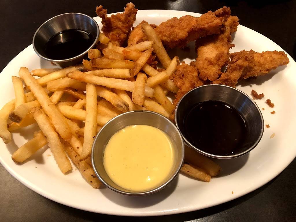 Ruby Tuesday | restaurant | 1953 Savannah Hwy, Charleston, SC 29407, USA | 8437635110 OR +1 843-763-5110