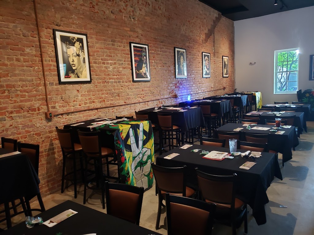 Joint on Palafox | restaurant | 10 S Palafox St, Pensacola, FL 32502, USA | 8503327390 OR +1 850-332-7390