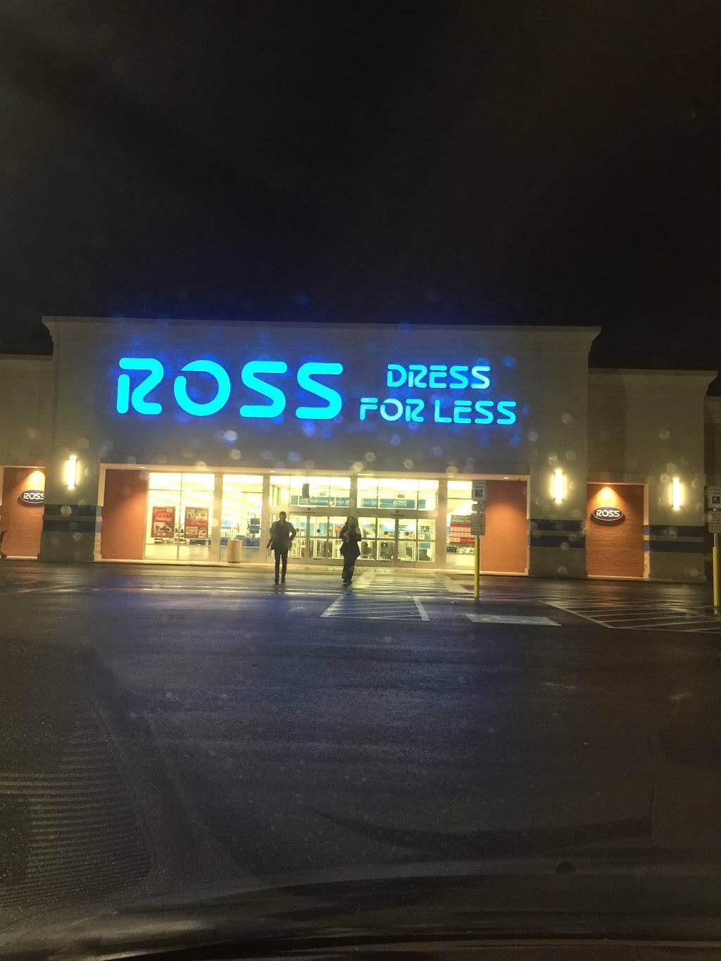 Washington Crown Center | shopping mall | 1500 W Chestnut St, Washington, PA 15301, USA | 7242284270 OR +1 724-228-4270