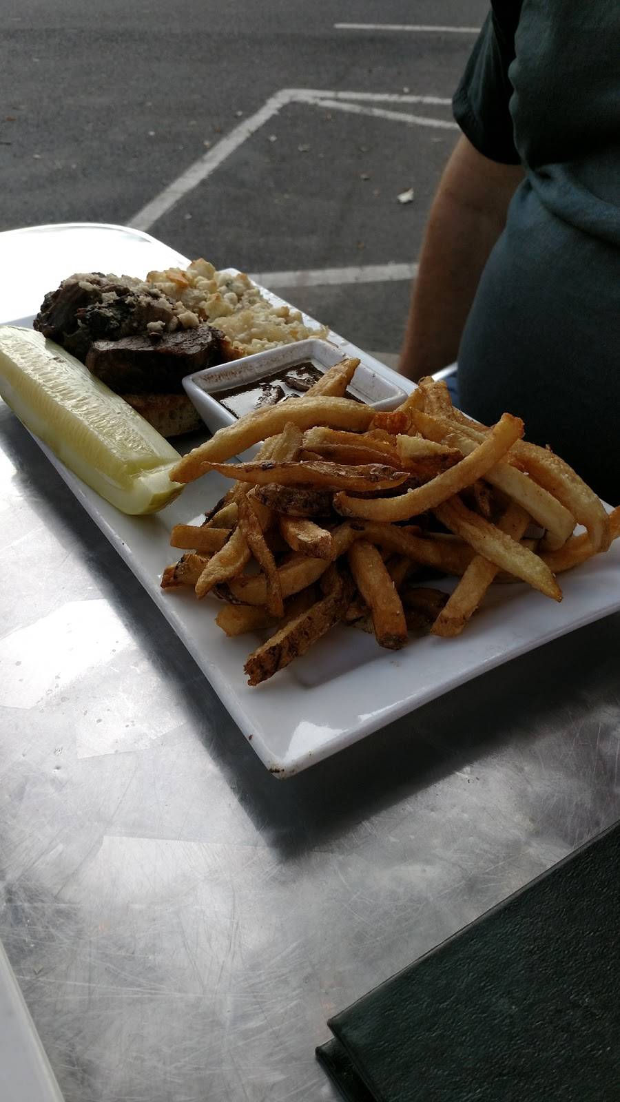 Moonshine Philly | restaurant | 1825 E Moyamensing Ave, Philadelphia, PA 19148, USA | 2676399720 OR +1 267-639-9720