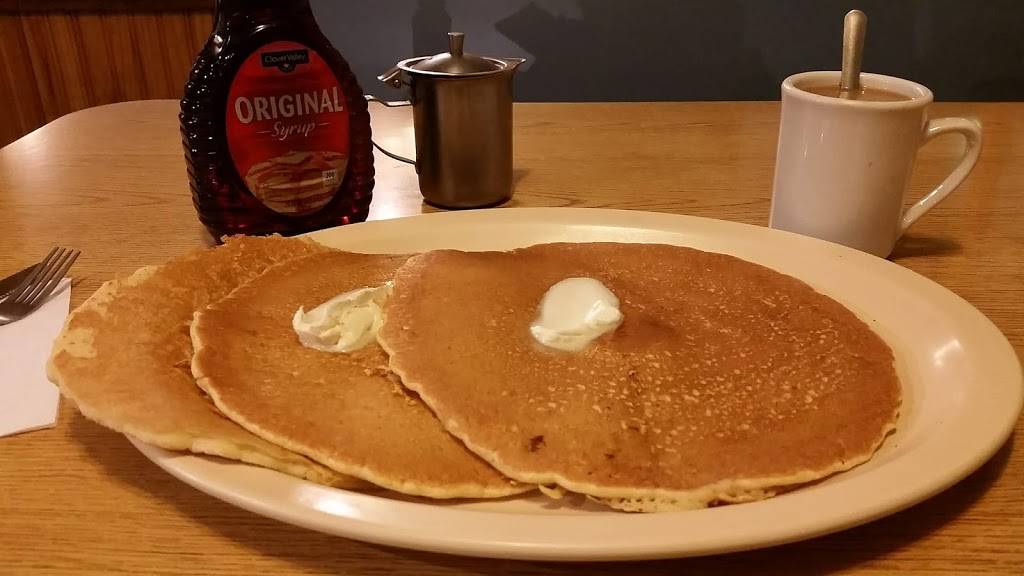 Ridge Runner Cafe | restaurant | 114 Parkhurst St, Elkland, PA 16920, USA | 8142587908 OR +1 814-258-7908