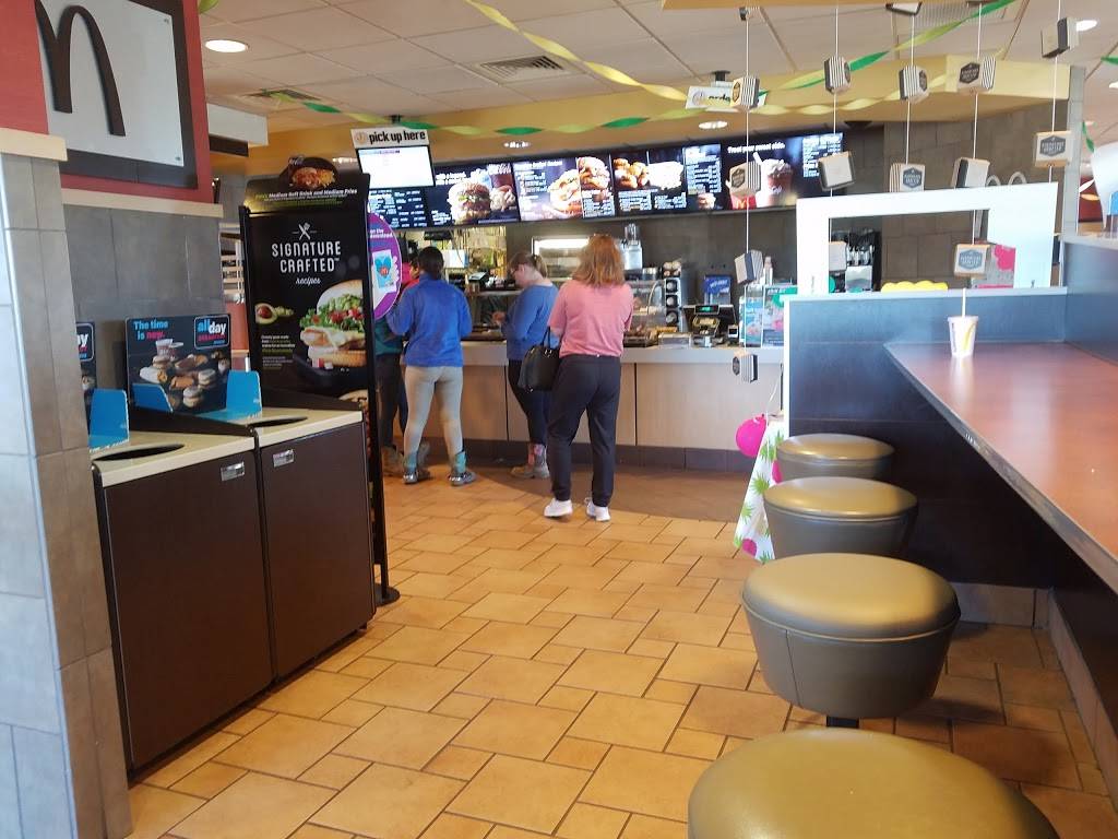 McDonalds | cafe | 3477 N Okemos Rd, Okemos, MI 48864, USA | 5173494581 OR +1 517-349-4581