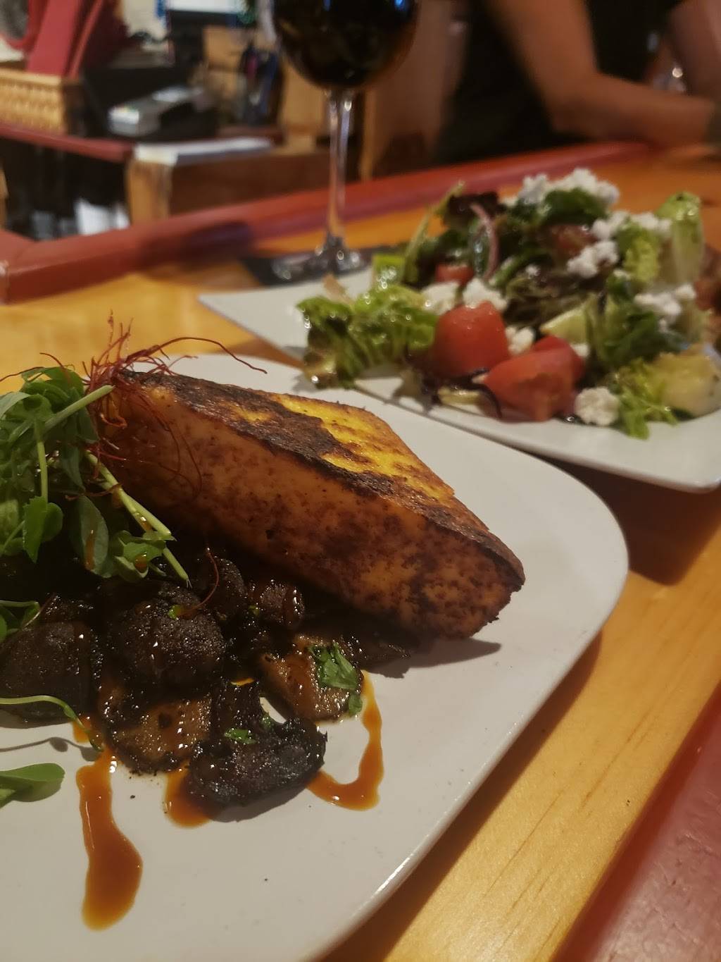 Terra Luna | restaurant | 104 Shore Rd, North Truro, MA 02652, USA | 5084871019 OR +1 508-487-1019