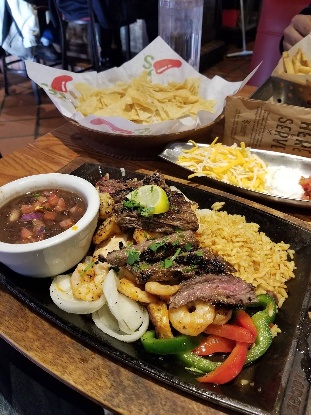 Chilis Grill & Bar | restaurant | 7475 W 88th Ave, Westminster, CO 80021, USA | 3034672218 OR +1 303-467-2218