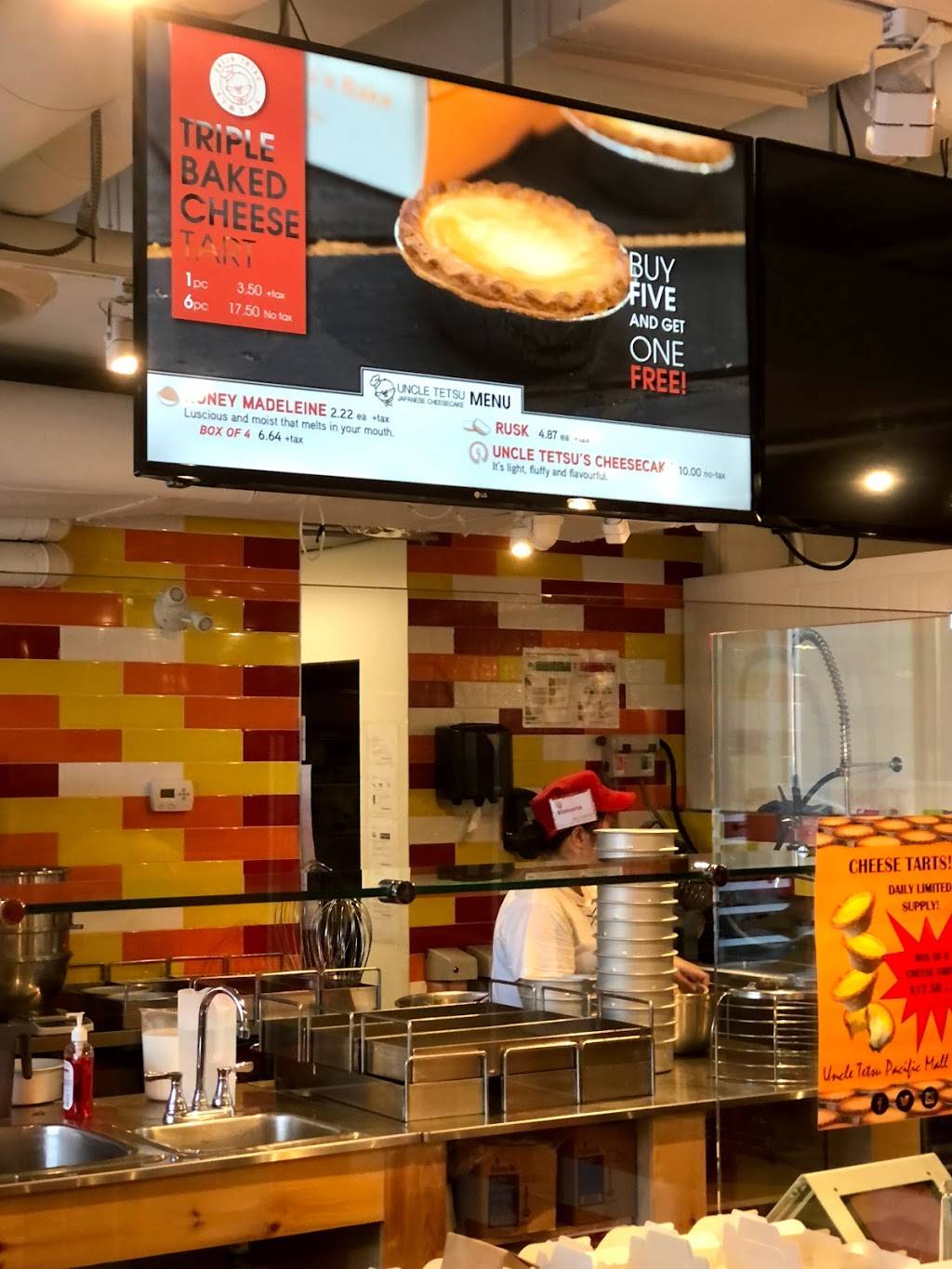 Uncle Tetsus Japanese Cheesecake Pacific Mall | restaurant | Pacific Mall, 4300 Steeles Ave E Unit P80, Markham, ON L3R 0Y5, Canada | 4165910555 OR +1 416-591-0555