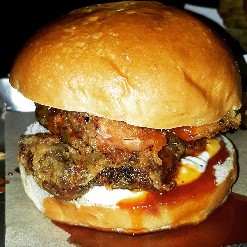 Izzys BBQ Smokehouse | restaurant | 397 Troy Ave, Brooklyn, NY 11213, USA | 3474250524 OR +1 347-425-0524