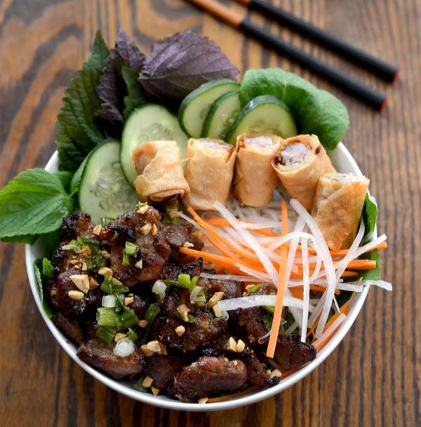 Pho Ha Saigon | restaurant | 320 W Oregon Ave, Philadelphia, PA 19148, USA | 2153891002 OR +1 215-389-1002