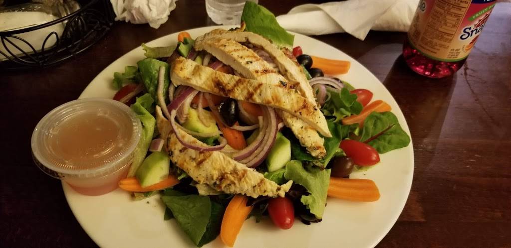 Roccos Pizzeria | restaurant | 7818 5th Ave, Brooklyn, NY 11209, USA | 7182387658 OR +1 718-238-7658