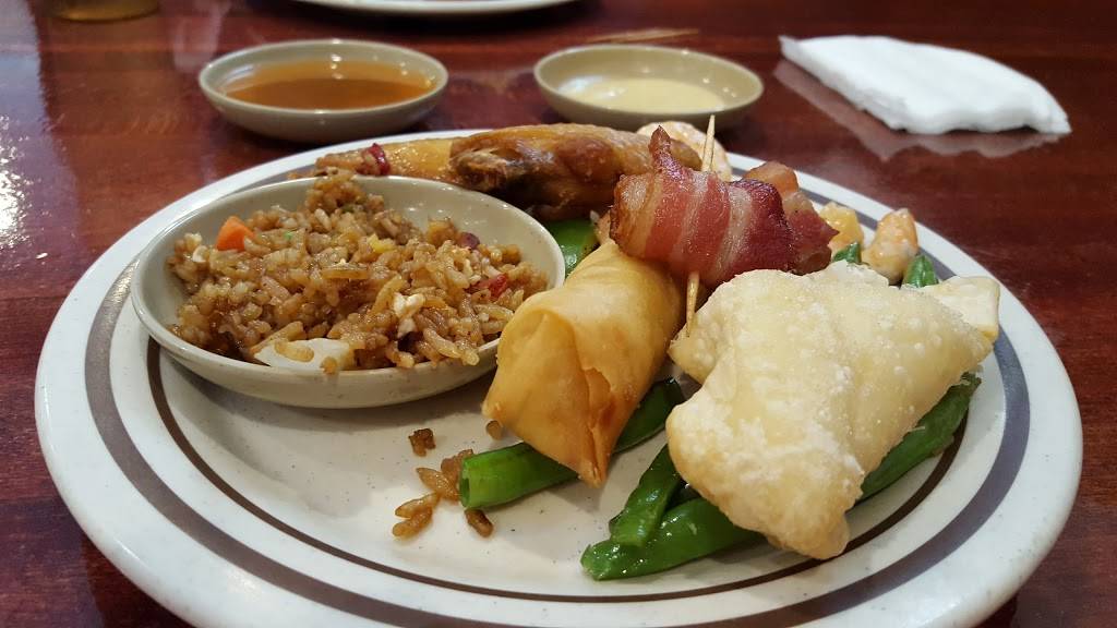 Empire Village | restaurant | 446 Main St, Sturbridge, MA 01566, USA | 5083476588 OR +1 508-347-6588