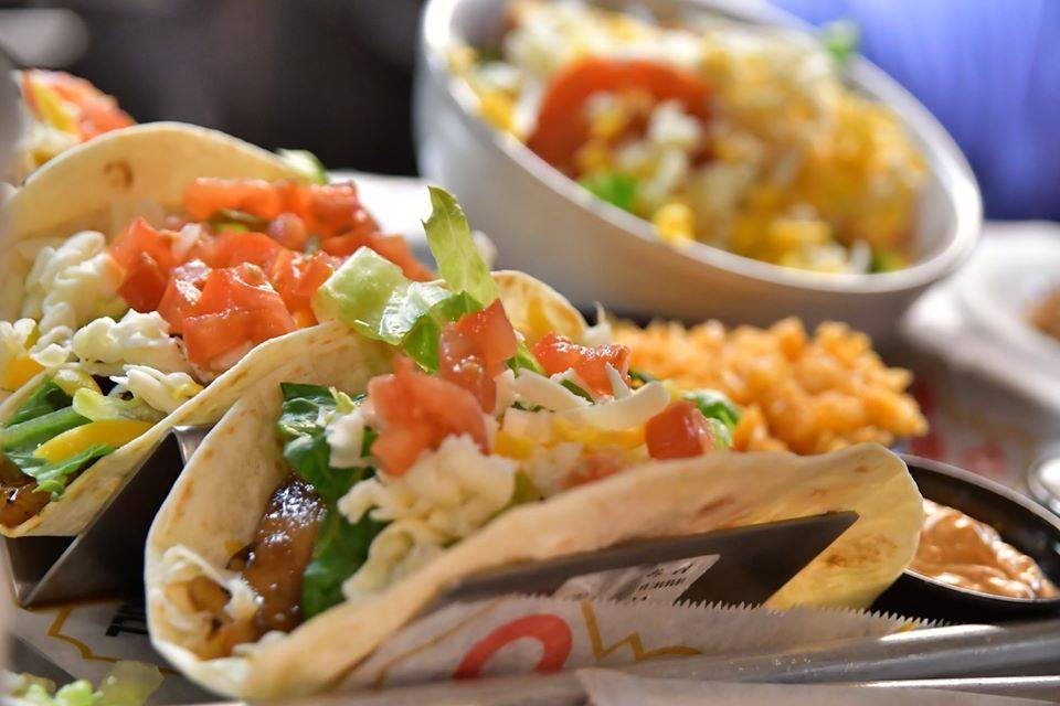 El Paso Mexican Grill | restaurant | 1809 W Pinhook Rd, Lafayette, LA 70508, USA | 3374088725 OR +1 337-408-8725