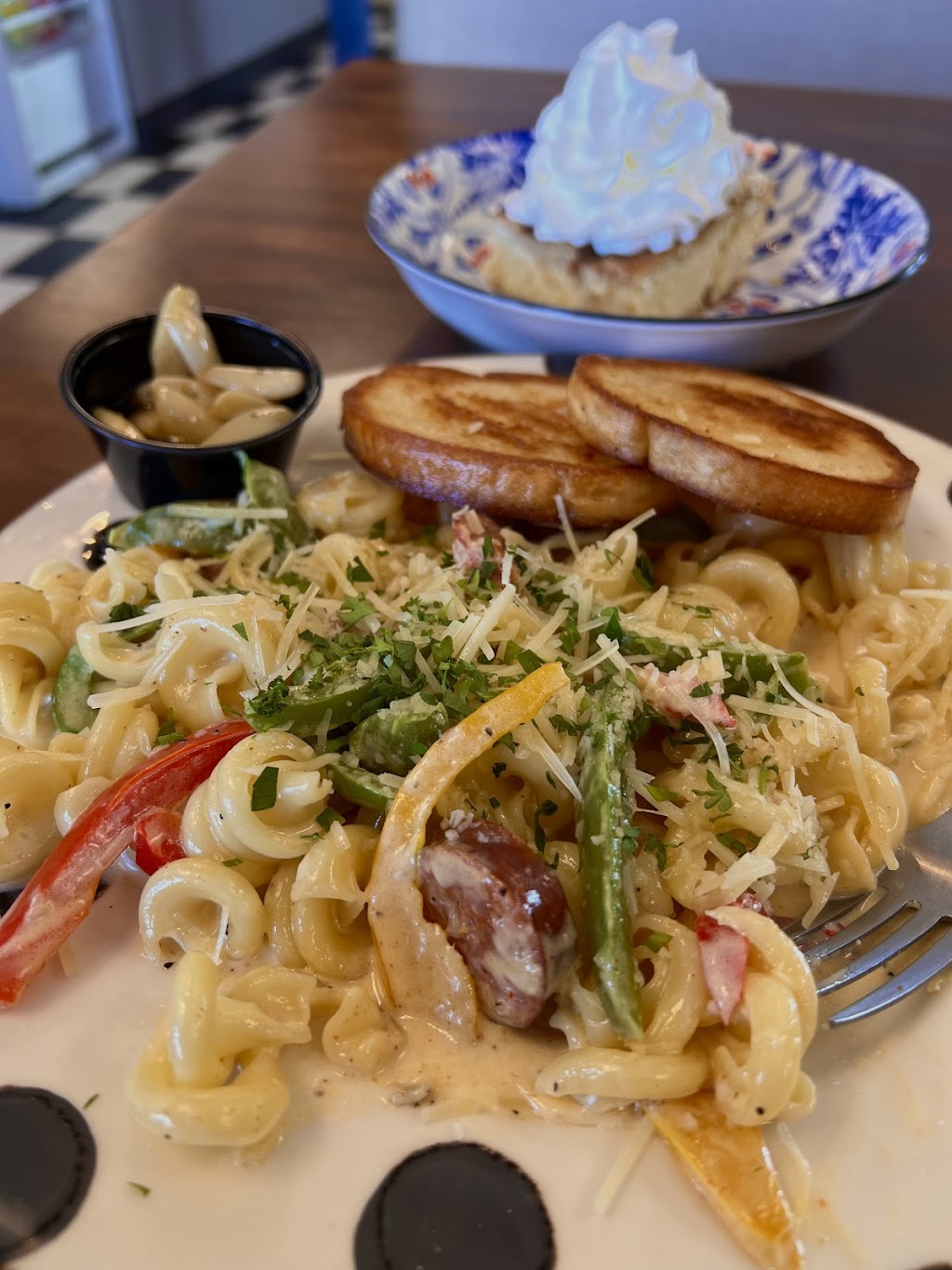 All Roads Cafe | restaurant | 150 NM-344 Suite J, Edgewood, NM 87015, USA | 5053317660 OR +1 505-331-7660