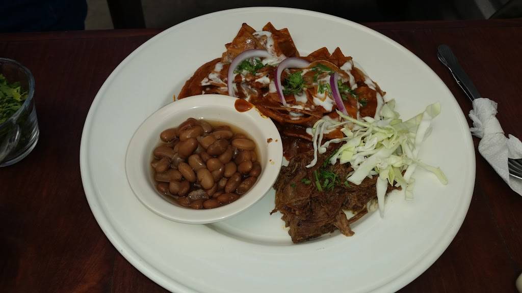 Restaurante Michoacan | restaurant | 22800, Av. Ruiz 1205, Zona Centro, 22800 Ensenada, B.C., Mexico | 016462063450 OR +52 646 206 3450