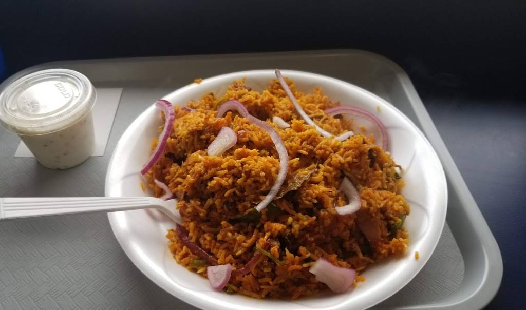 taaz Indian Kitchen | restaurant | 427 Tate St, Greensboro, NC 27403, USA | 3367630102 OR +1 336-763-0102