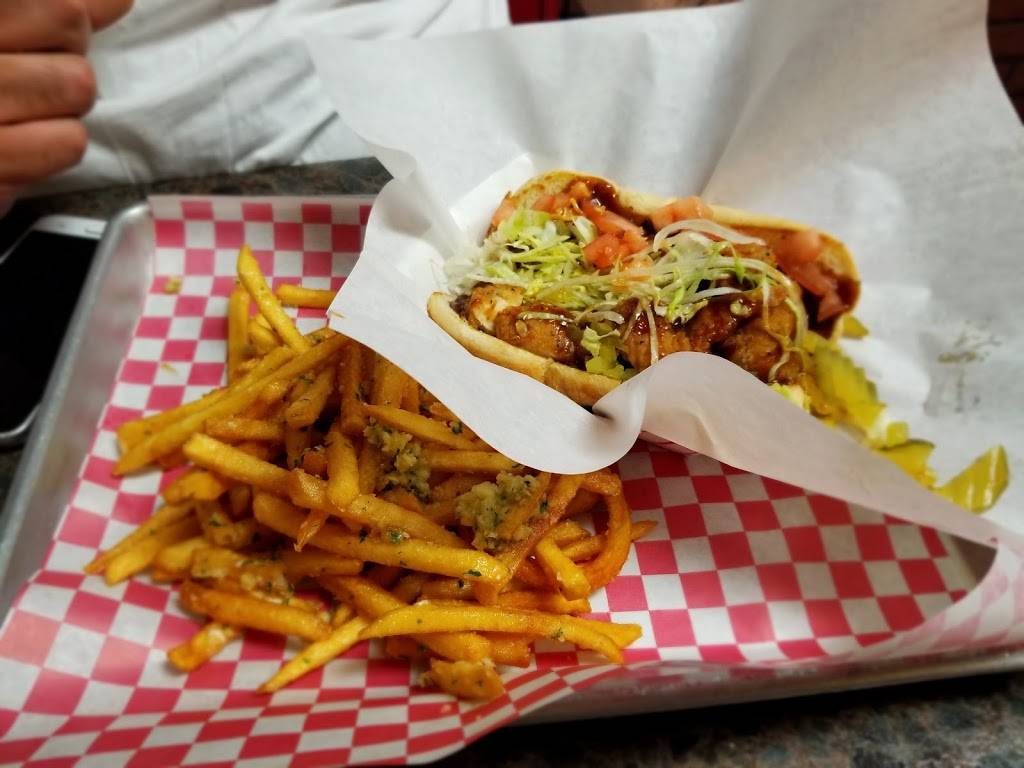 Dan’s BBQ | restaurant | 2101 W Rumble Rd, Modesto, CA 95350, USA | 2095811603 OR +1 209-581-1603