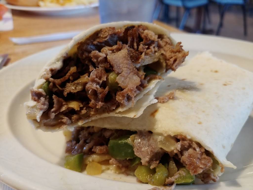 Hillcrest Family Restaurant | restaurant | 1004 Shamrock Ln, Albany, MN 56307, USA | 3208452168 OR +1 320-845-2168