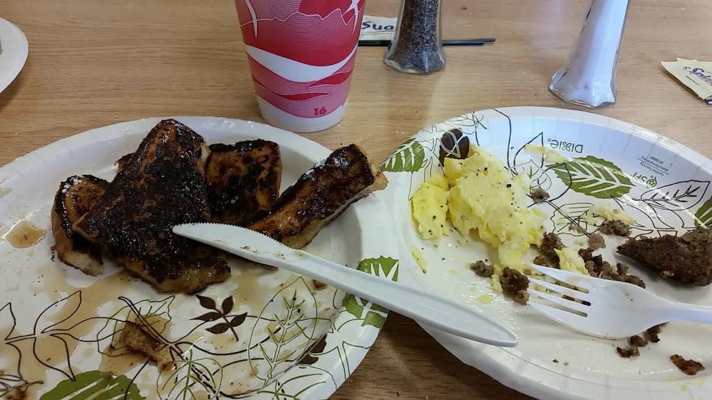 Bello Vittos | restaurant | 6048 Rossville Blvd, Essex, MD 21221, USA | 4107800172 OR +1 410-780-0172