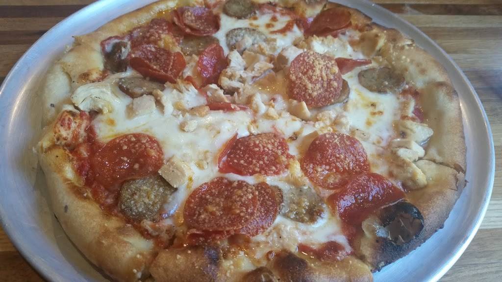 Monza | restaurant | 9405 Battle St, Manassas, VA 20110, USA | 7033685522 OR +1 703-368-5522