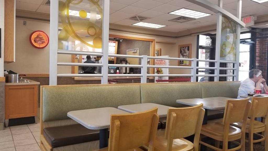 Wendys | restaurant | 310 S 2nd St, Fulton, NY 13069, USA | 3155982991 OR +1 315-598-2991