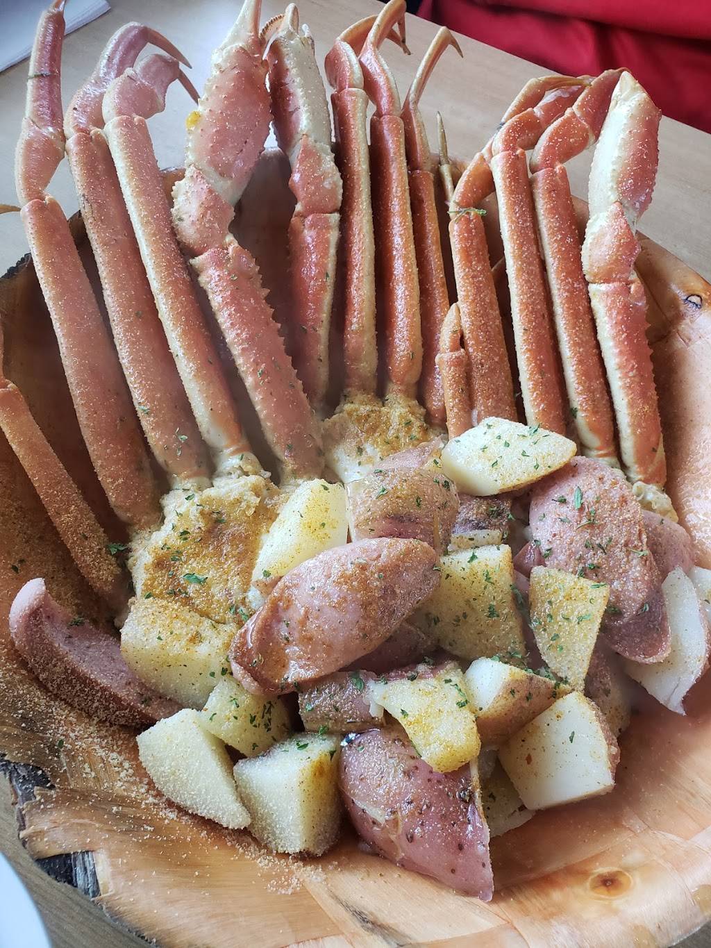 Crab Stop II | restaurant | 933 W International Speedway Blvd, Daytona Beach, FL 32114, USA | 3862534616 OR +1 386-253-4616