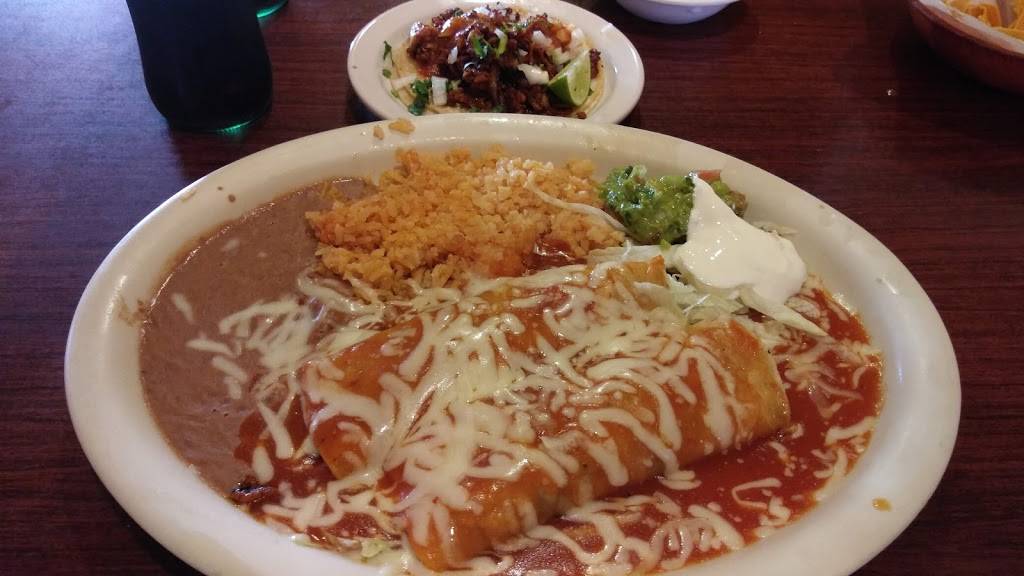 Delicious Alvarez | restaurant | 14094 Lakeshore Dr, Clearlake, CA 95422, USA | 7079942121 OR +1 707-994-2121