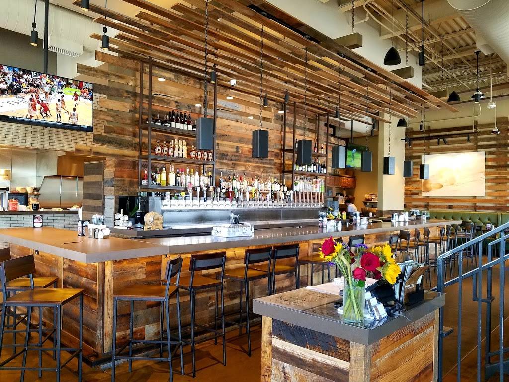 Bakers Crust Artisan Kitchen | restaurant | 19890 Belmont Chase Dr #135, Ashburn, VA 20147, USA | 7034434286 OR +1 703-443-4286