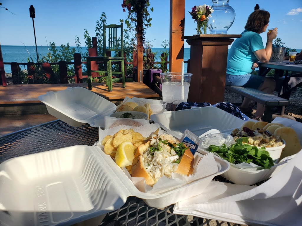 The Waterfront Cafe | cafe | 6219 N Sheridan Rd, Chicago, IL 60660, USA | 7737613294 OR +1 773-761-3294